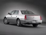 Cadillac DTS 2006 года